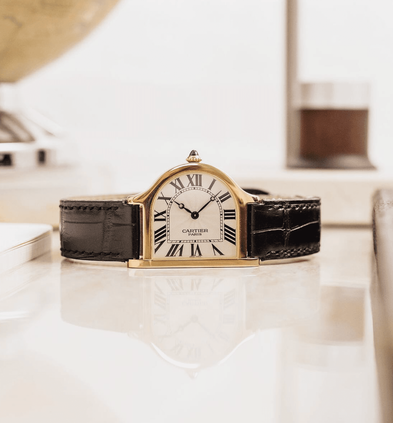 Cloche de Cartier